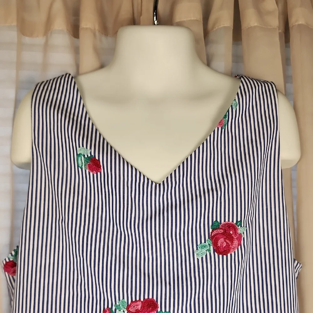 AMY BYER | Blue White Striped Easter Dress‎ Pink Floral Embroidery Accents | 16